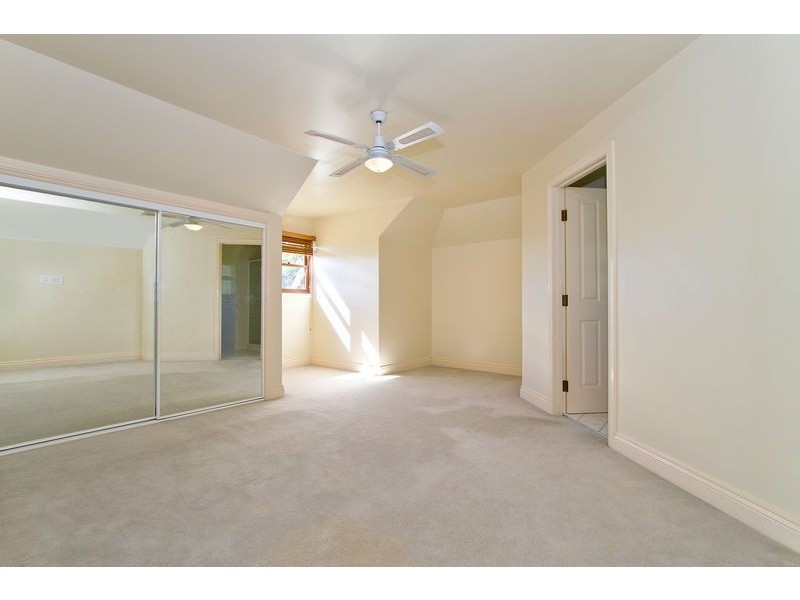 4 Alkira Way, Worongary QLD 4213