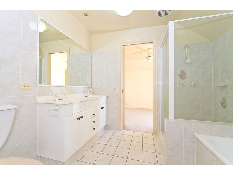 4 Alkira Way, Worongary QLD 4213