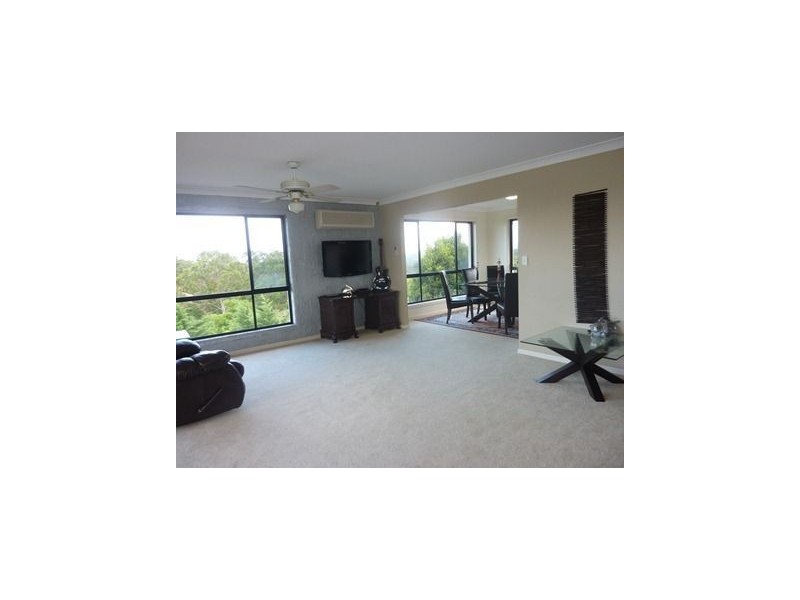 160 The Panorama, Tallai QLD 4213