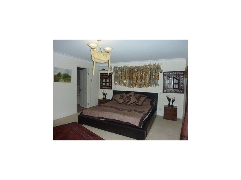 160 The Panorama, Tallai QLD 4213