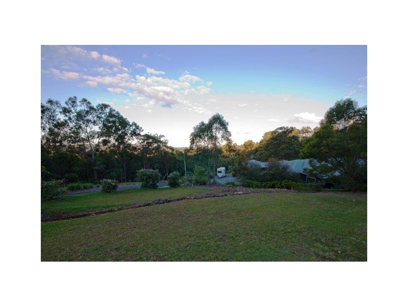 25 Glenrowan Drive, Tallai QLD 4213