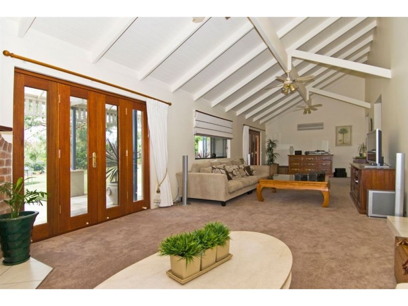 2 Princess Place, Tallai QLD 4213