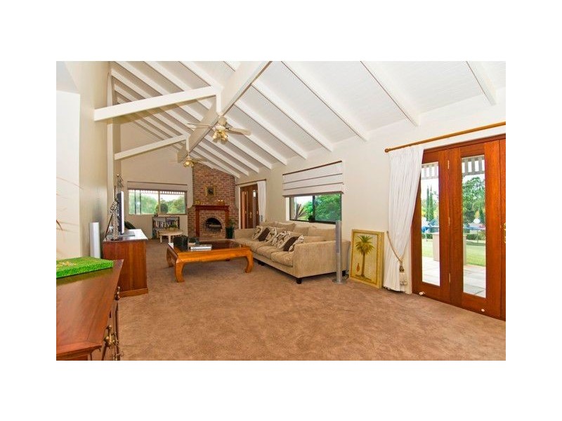 2 Princess Place, Tallai QLD 4213
