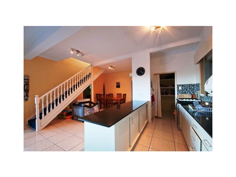 25 Glenrowan Drive, Tallai QLD 4213