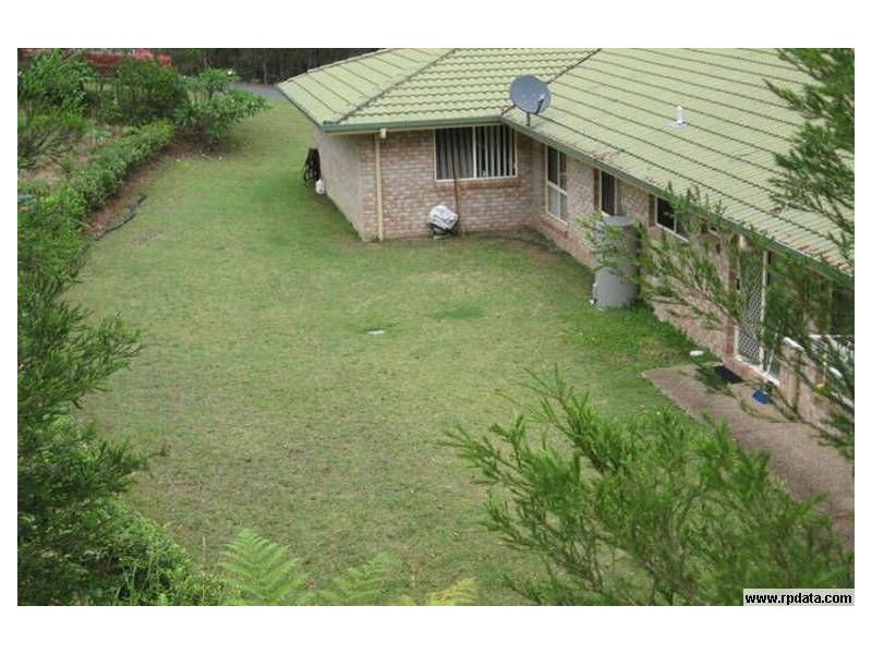 2 Roxby Court, Mudgeeraba QLD 4213