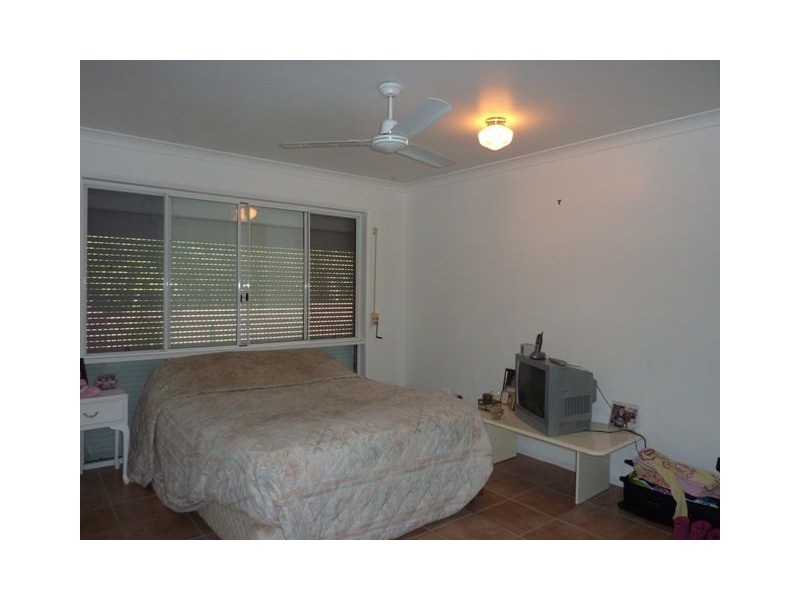 1/8 Ripoll Court, Reedy Creek QLD 4227
