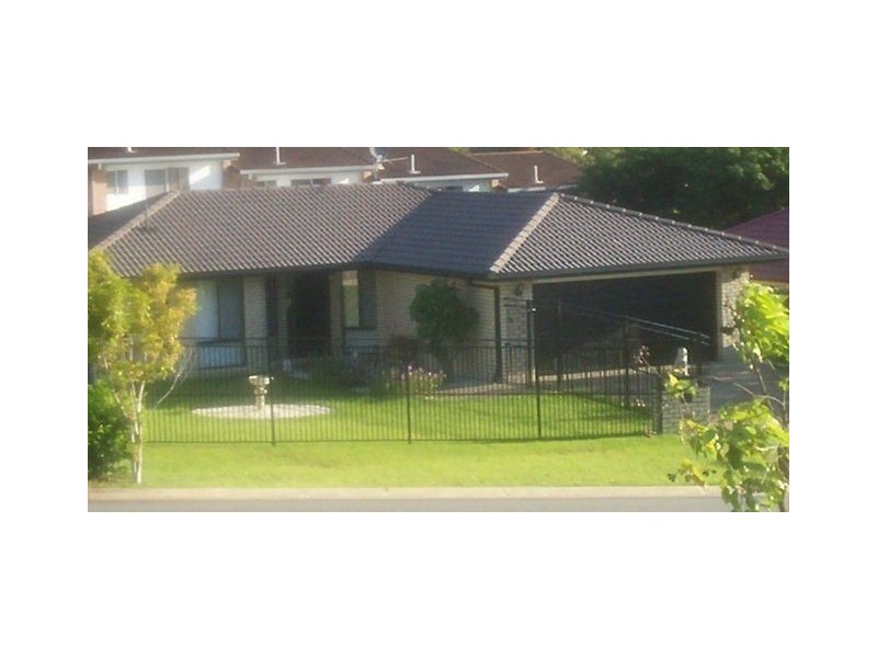6 Balmain Street, Varsity Lakes QLD 4227