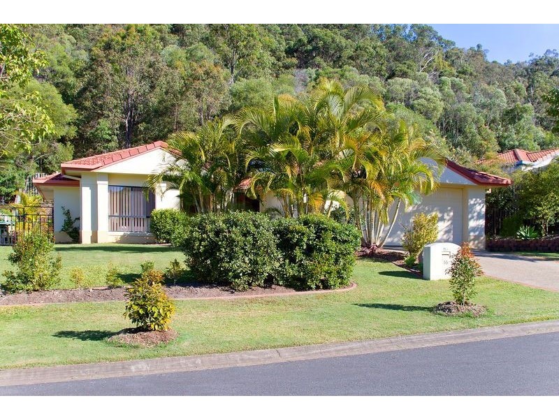 16 Bedford Crescent, Mudgeeraba QLD 4213