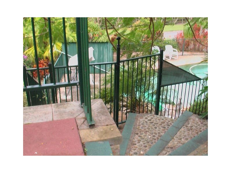 31 Uplands Court, Tallai QLD 4213