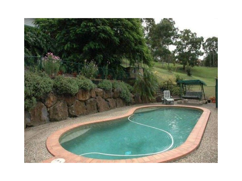 31 Uplands Court, Tallai QLD 4213
