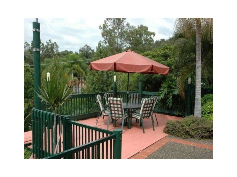 31 Uplands Drive, Tallai QLD 4213