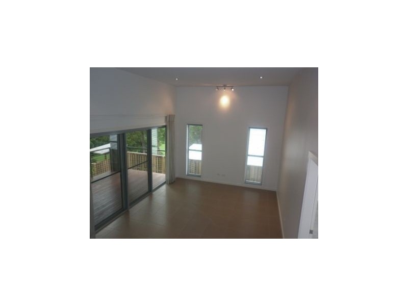 1 Jackaroo Crescent, Gilston QLD 4211