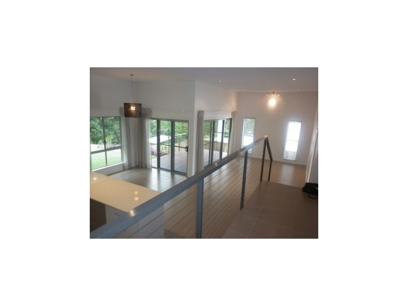 1 Jackaroo Crescent, Gilston QLD 4211