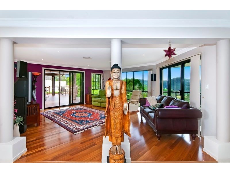 144 Strawberry Road, Mudgeeraba QLD 4213