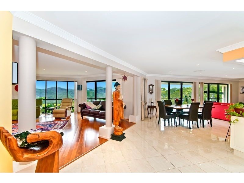 144 Strawberry Road, Mudgeeraba QLD 4213