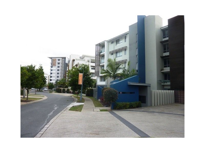 205/50 Riverwalk Ave, Robina QLD 4226