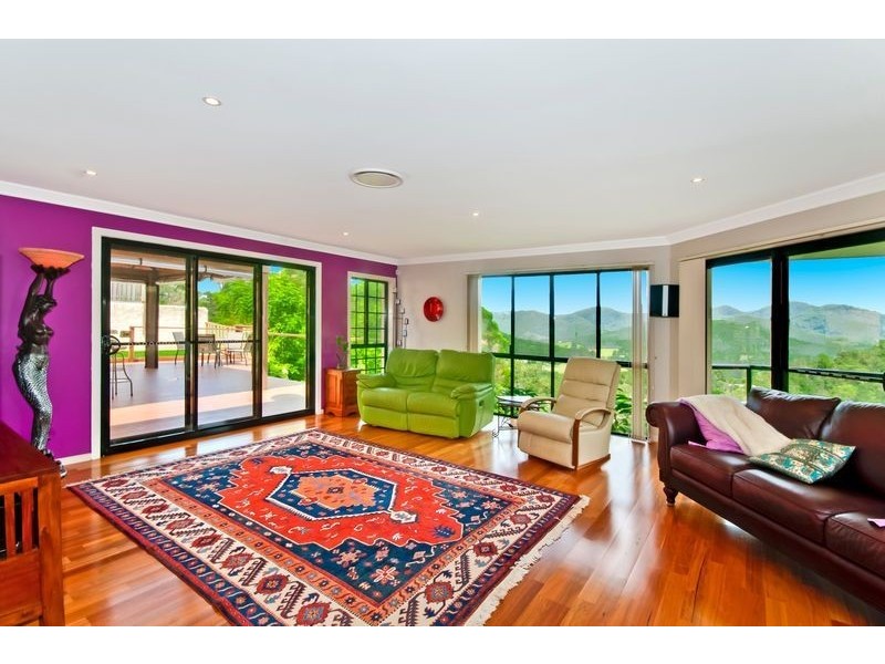 144 Strawberry Road, Mudgeeraba QLD 4213