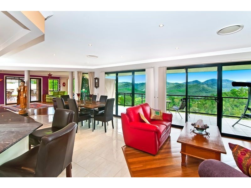 144 Strawberry Road, Mudgeeraba QLD 4213