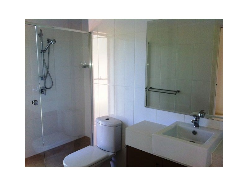 16/17 Great Southern Drive, Robina QLD 4226