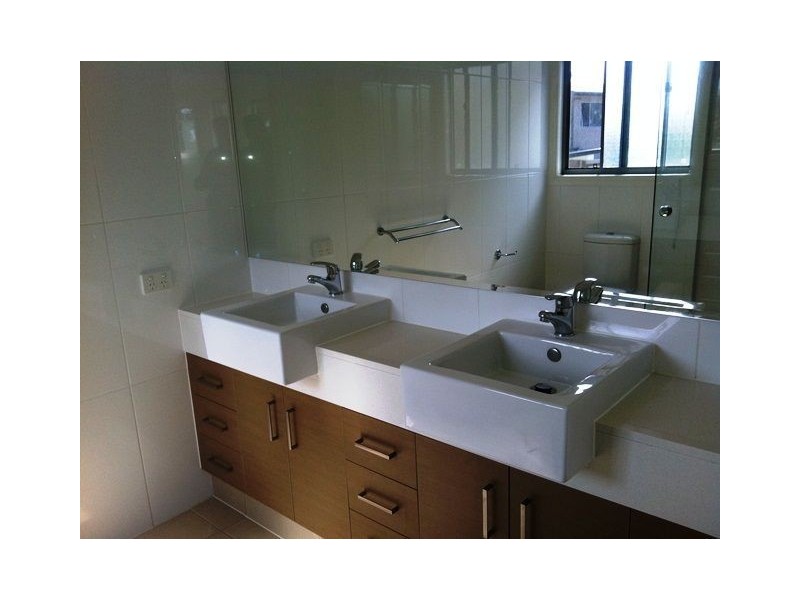 16/17 Great Southern Drive, Robina QLD 4226