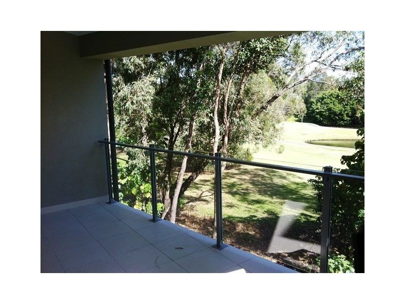 16/17 Great Southern Drive, Robina QLD 4226