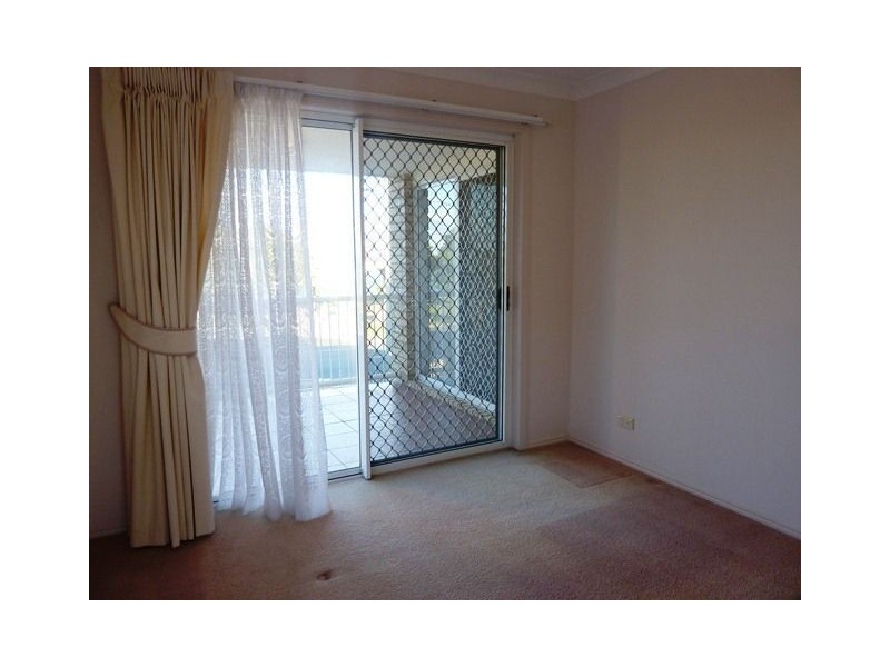 1/64 The Esplanade, Paradise Point QLD 4216