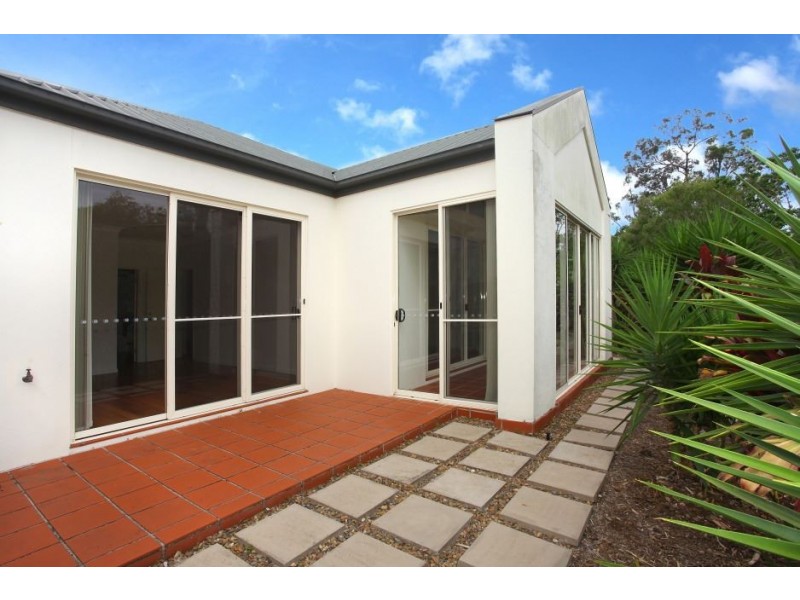 138 Easthill Drive, Robina QLD 4226