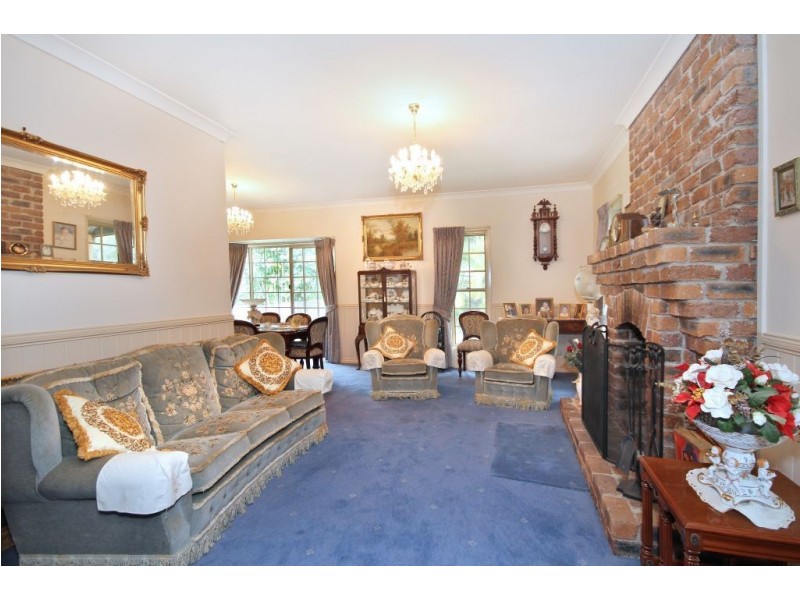 5 Hackworth Court, Worongary QLD 4213