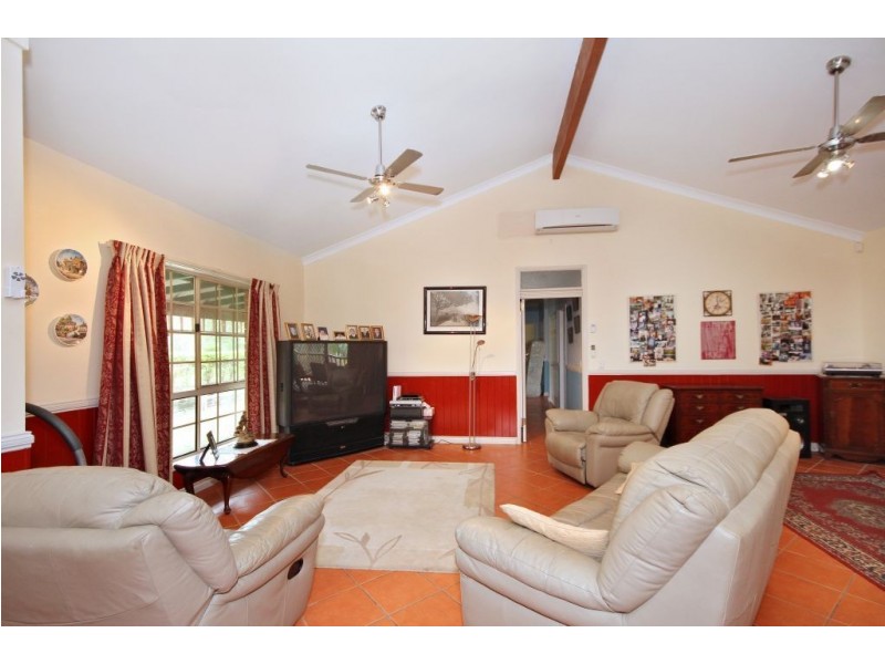 5 Hackworth Court, Worongary QLD 4213