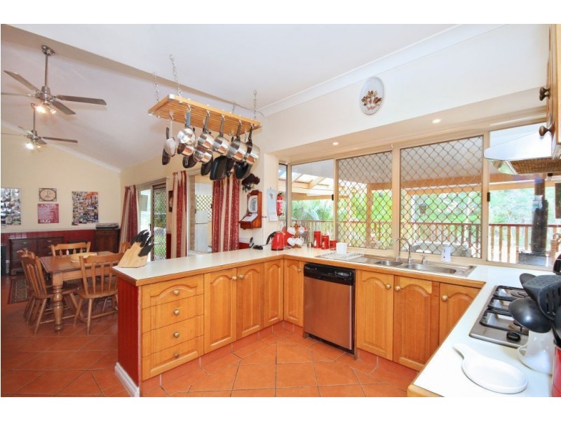 5 Hackworth Court, Worongary QLD 4213