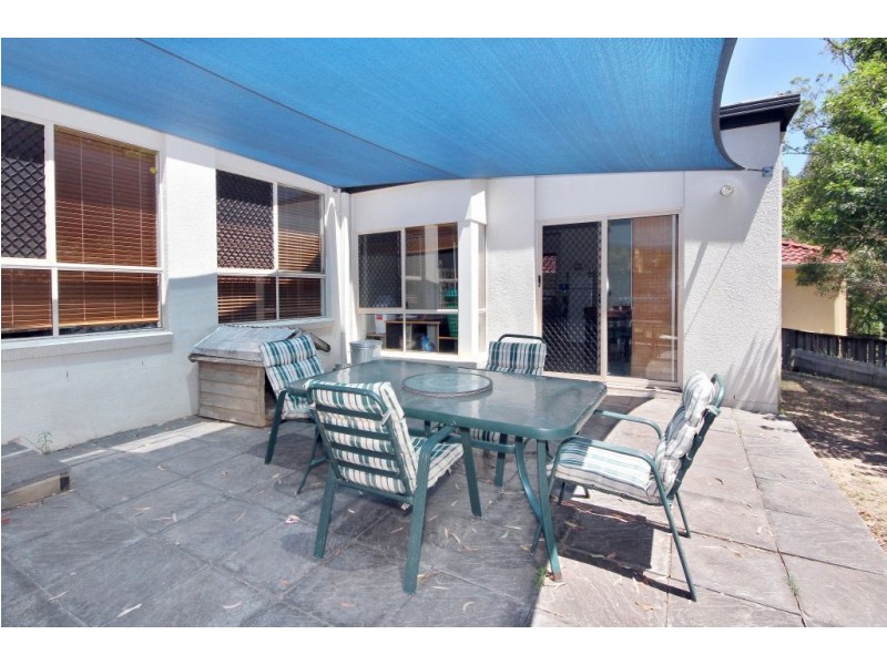 8 Whiltshire Drive, Mudgeeraba QLD 4213