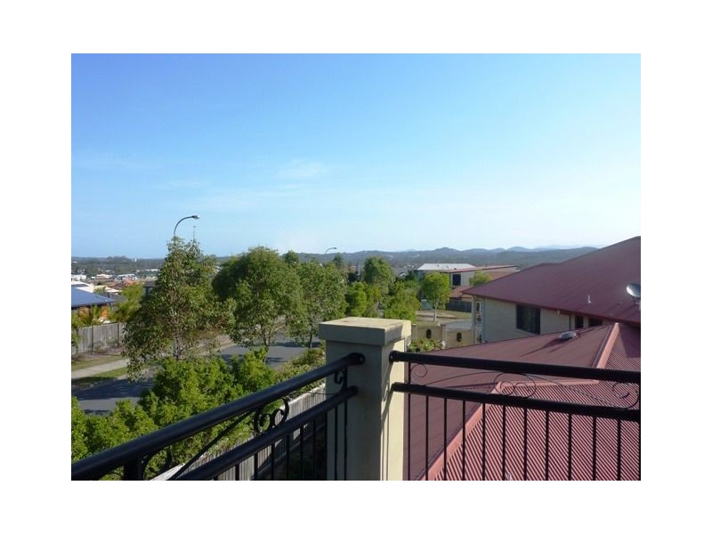 44/2 Geraldton Drive, Varsity Lakes QLD 4227