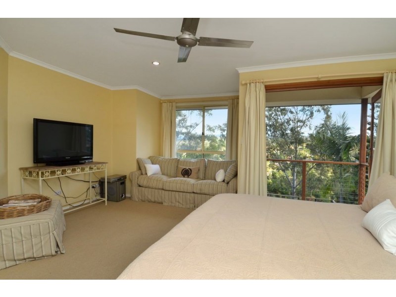 35 Quigan Terrace, Highland Park QLD 4211