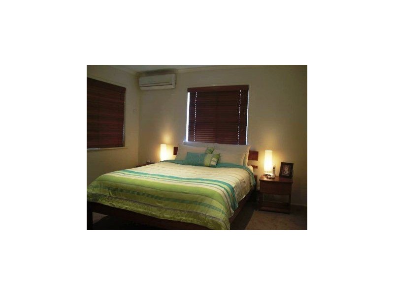 11 Ewan Street, Southport QLD 4215