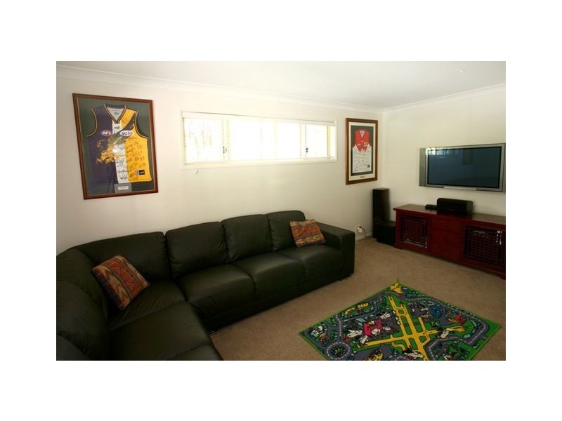 13 Hidden Valley Road, Bonogin QLD 4213