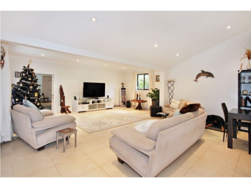 21 Gunsynd Drive, Mudgeeraba QLD 4213