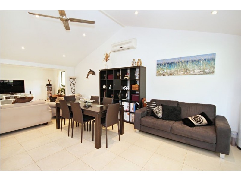 21 Gunsynd Drive, Mudgeeraba QLD 4213