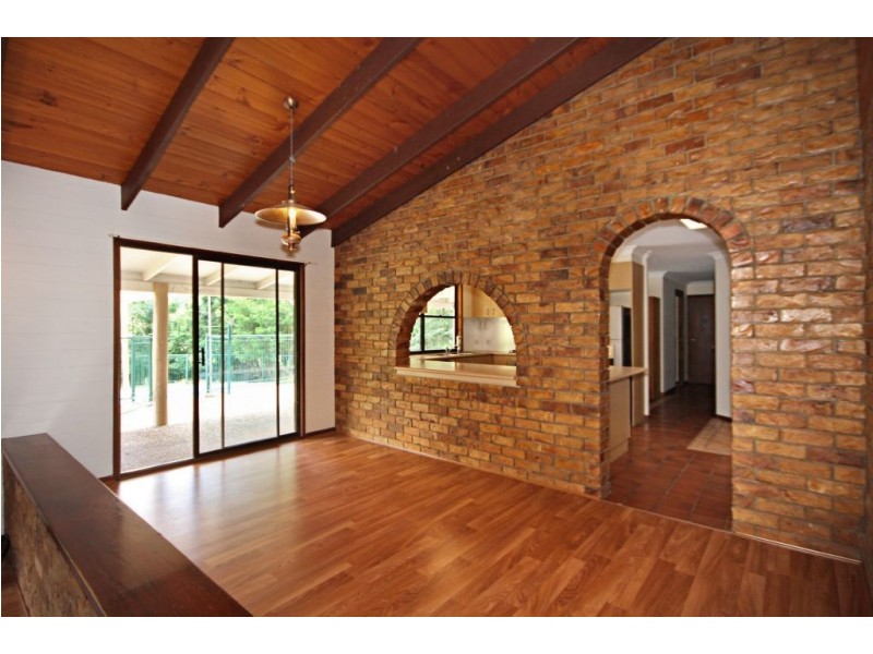 42 Berrigans Road, Mudgeeraba QLD 4213