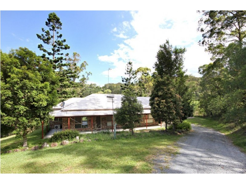 92 Waters Road, Bonogin QLD 4213