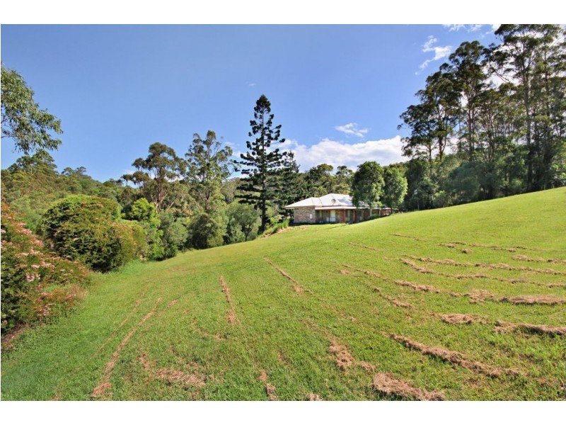 92 Waters Road, Bonogin QLD 4213