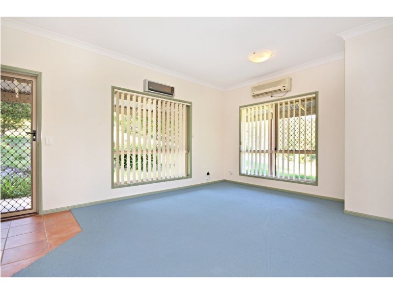 92 Waters Road, Bonogin QLD 4213