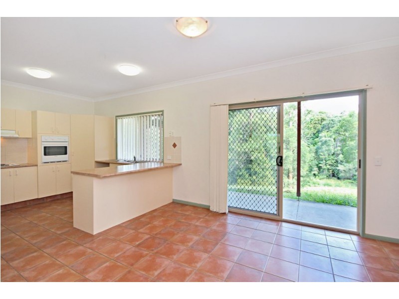 92 Waters Road, Bonogin QLD 4213