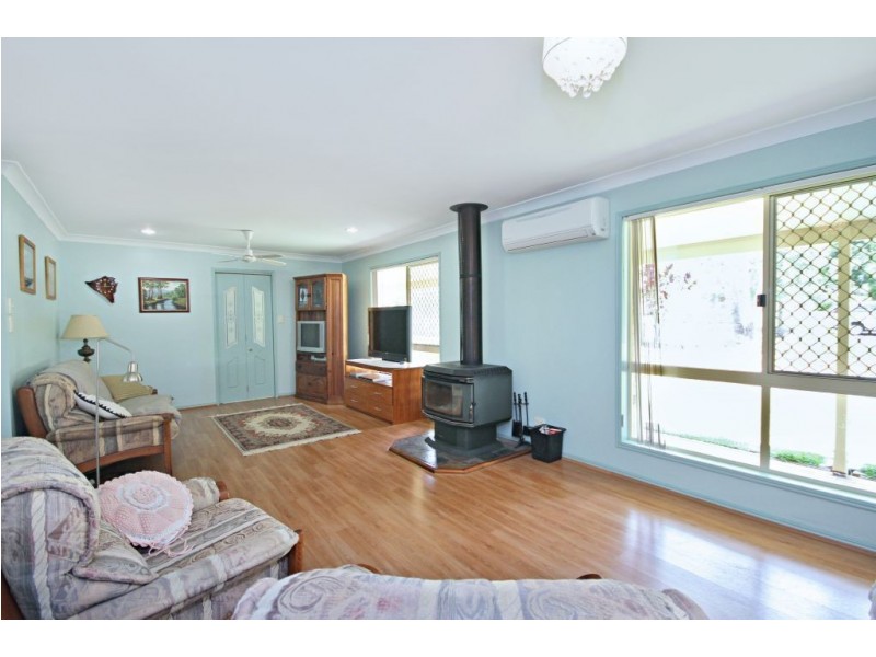 110 Gardenia Drive, Bonogin QLD 4213