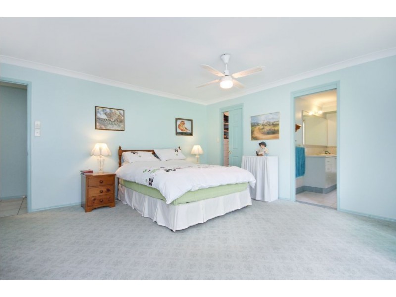 110 Gardenia Drive, Bonogin QLD 4213