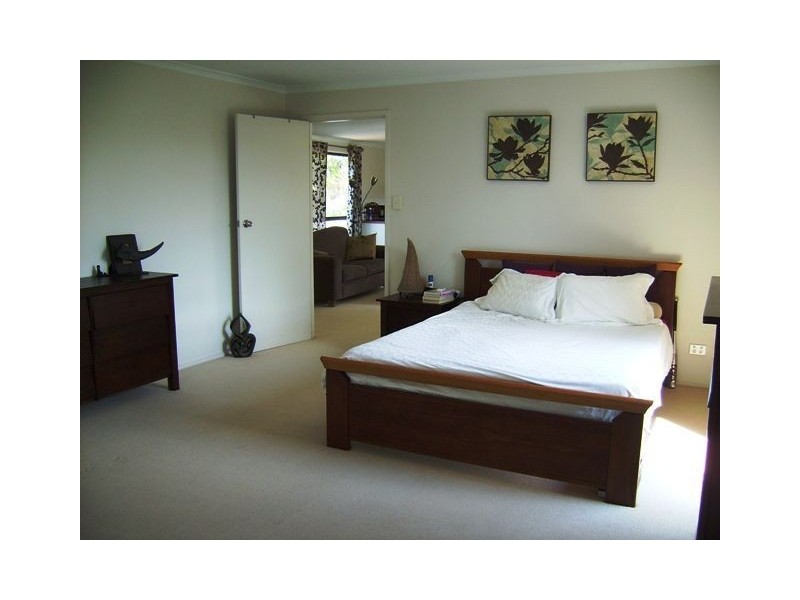 4 Summerhill Court, Mudgeeraba QLD 4213