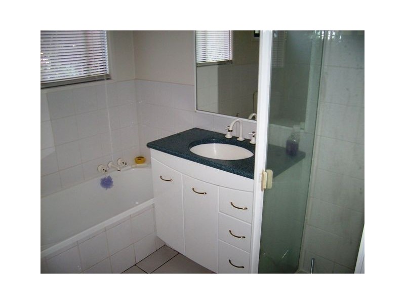 4 Summerhill Court, Mudgeeraba QLD 4213