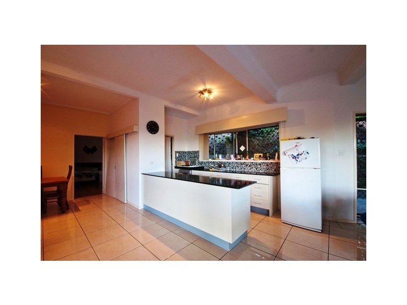 24 Glenrowan Drive, Tallai QLD 4213