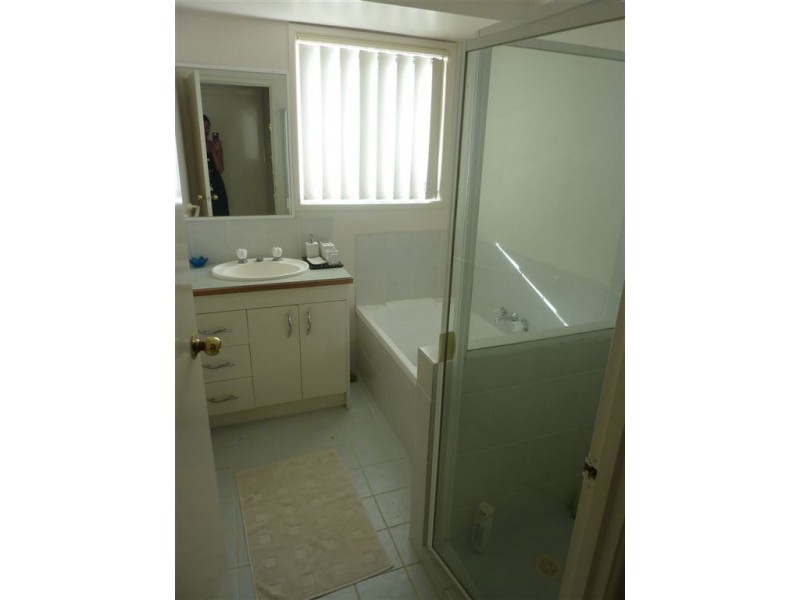 13 Leicester Terrace, Mudgeeraba QLD 4213