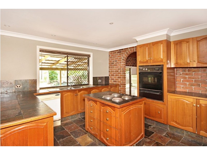 69A Bonogin Road, Mudgeeraba QLD 4213