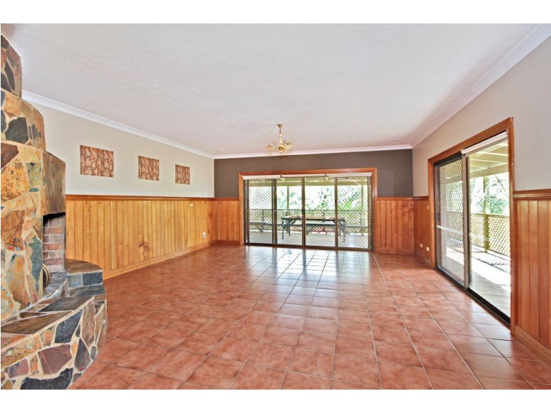 69A Bonogin Road, Mudgeeraba QLD 4213